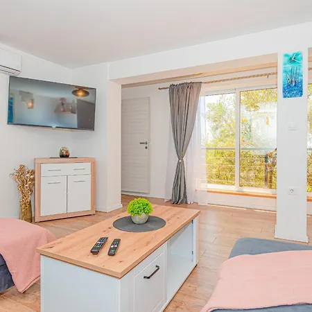 Ferienvilla Betelgeuse Holiday home *